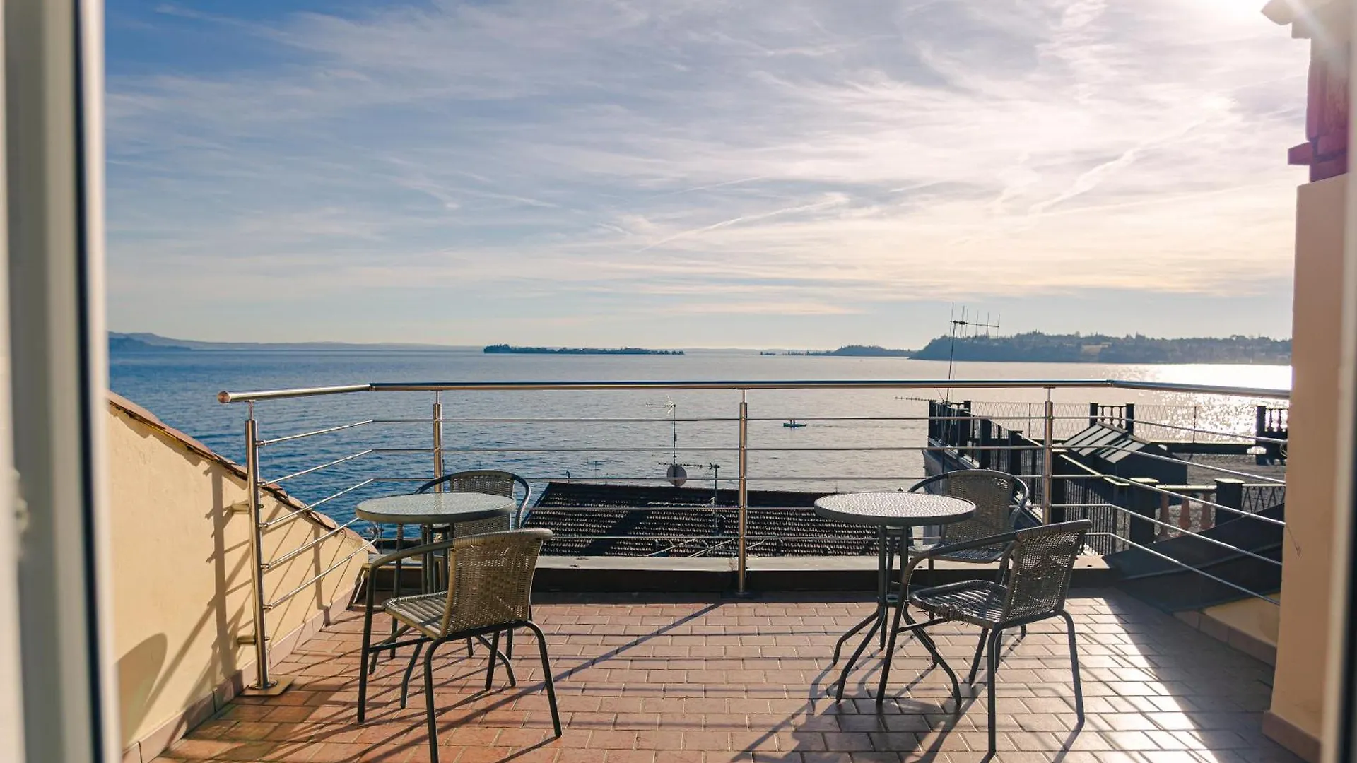 Magnifica Terrazza - Lake View Gardone Riviera Apartmán