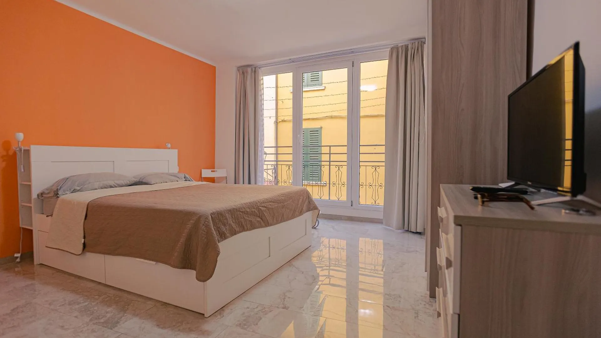 Apartmán Magnifica Terrazza - Lake View Gardone Riviera Itálie