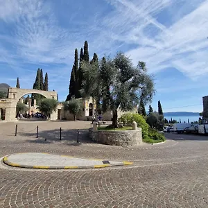 Appartamento Al Vittoriale Da Maja, Gardone Riviera